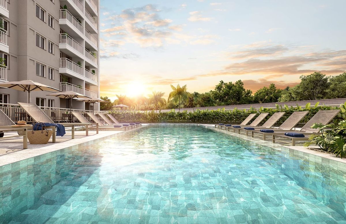 Piscina do Residencial Cartola ao pôr do sol