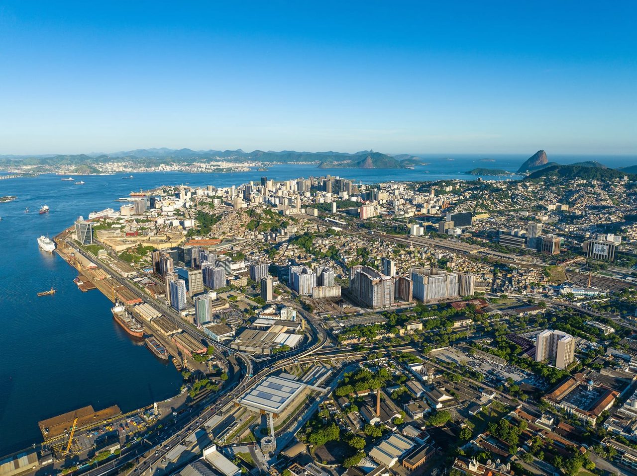 Panorama do Rio de Janeiro a partir do Porto Maravilha